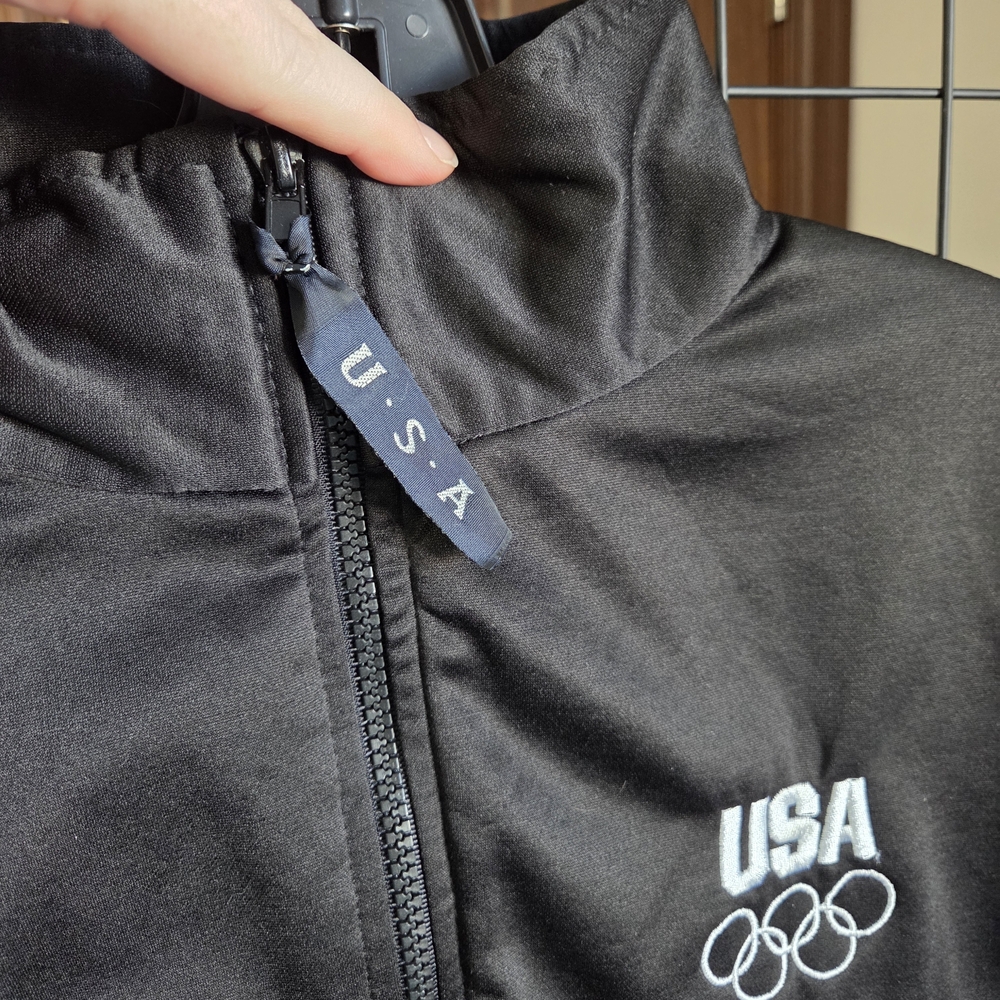 USA Olympics Black Zipup Sweatshirt - Picture 4 of 7